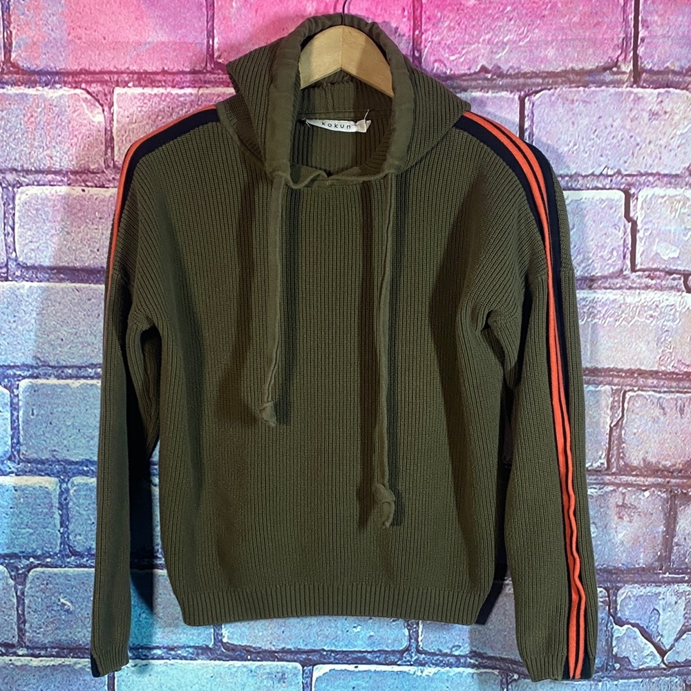 Kokun Women’s Green Knit Hoodie Medium Ribbed Pullover Sporty Athleisure